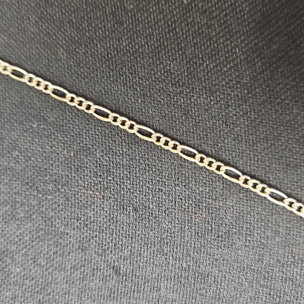 Dainty Silver Figaro Link Pattern Anklet/Ankle Bracelet - Picture 3 of 7